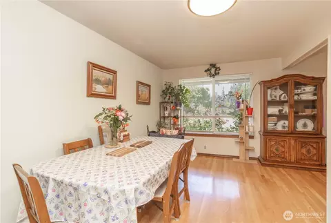 Dining - 19613 Filbert Dr, Bothell, WA 98012 photo 1 of 2