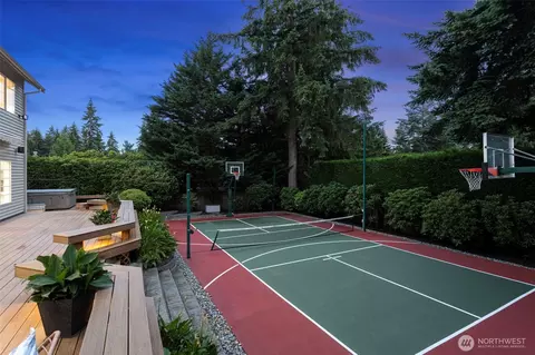 Exterior - 1721 142nd Pl SE, Mill Creek, WA 98012 photo 9 of 10