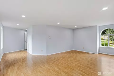 Living - 1721 142nd Pl SE, Mill Creek, WA 98012 photo 5 of 5