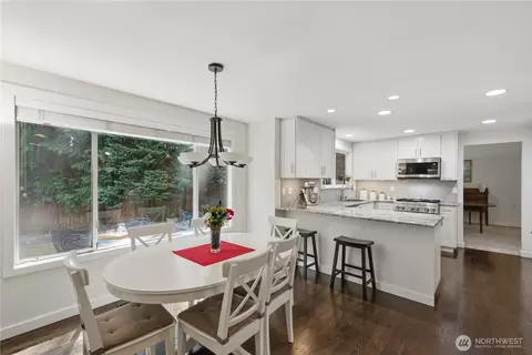 Kitchen - 15931 26th Ave SE, Mill Creek, WA 98012 photo 6 of 6