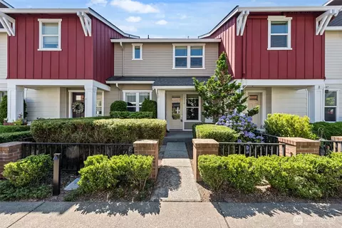 1119 NE Hickory Ln, Issaquah, WA 98029