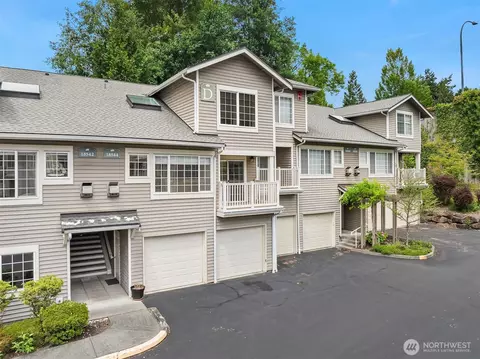18544 NE 57th St, Redmond, WA 98052