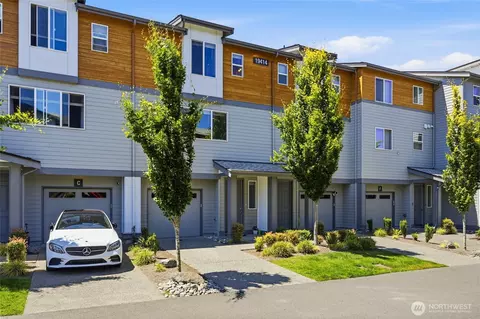 Other - 19414 35th Dr SE #D, Bothell, WA 98012 photo 2 of 5