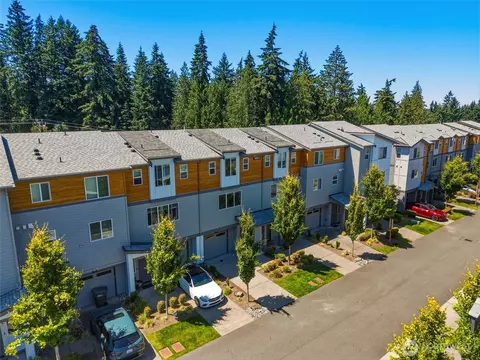View/Area - 19414 35th Dr SE #D, Bothell, WA 98012 photo 1 of 7