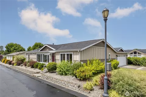 4278 Lakeview Ln SE, Lacey, WA 98503