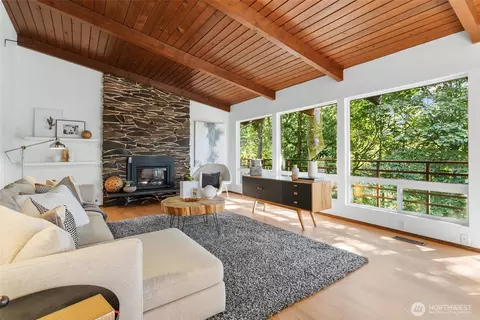 30807 26th Ave SW, Federal Way, WA 98023