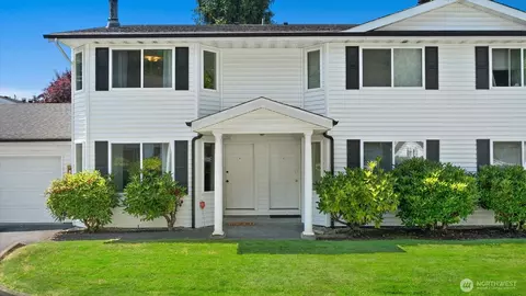 4518 SW 320th St #A, Federal Way, WA 98023