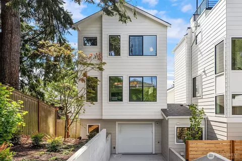 3442 13th Ave W #A, Seattle, WA 98119