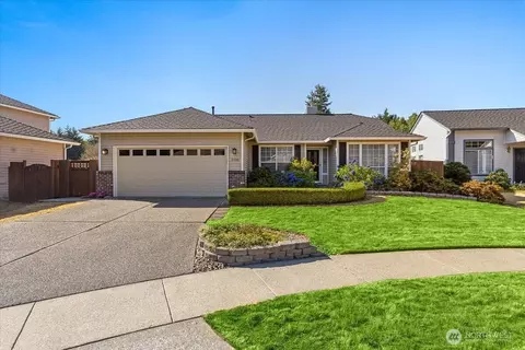 Exterior - 5106 149th St SE, Everett, WA 98208 photo 2 of 8