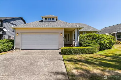 6188 Lincoln Dr, Ferndale, WA 98248