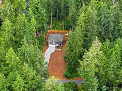 2114 191st Ave SW, Lakebay, WA 98349