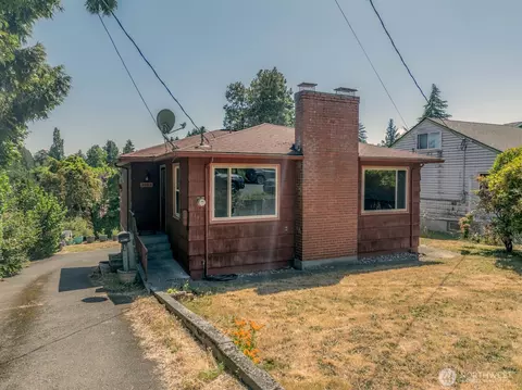 2124 N Callow Ave, Bremerton, WA 98312