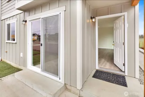 404 Front St, Sumas, WA 98295 photo 6