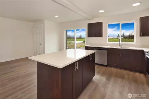 404 Front St, Sumas, WA 98295 photo 8