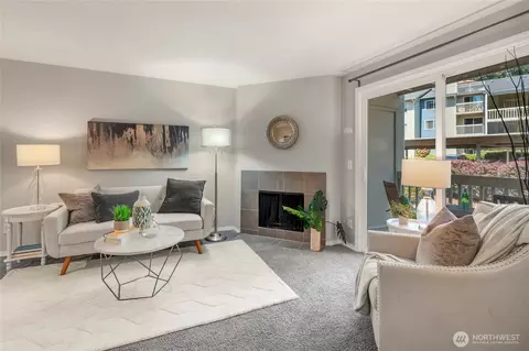 9474 Redmond-woodinville Rd NE #A202E, Redmond, WA 98052