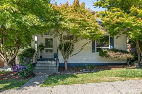 6717 26th Ave NW, Seattle, WA 98117