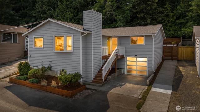 5423 31st Ave SW, Seattle, WA 98126