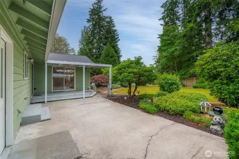 Exterior - 8811 187th St NE, Bothell, WA 98011 photo 5 of 5