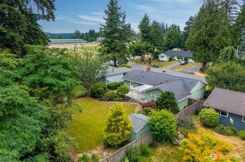 View/Area - 8811 187th St NE, Bothell, WA 98011 photo 1 of 5