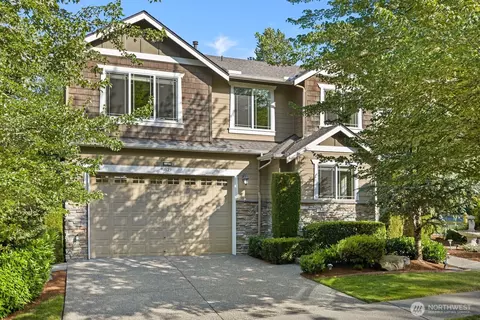 34823 SE Moffat St, Snoqualmie, WA 98065