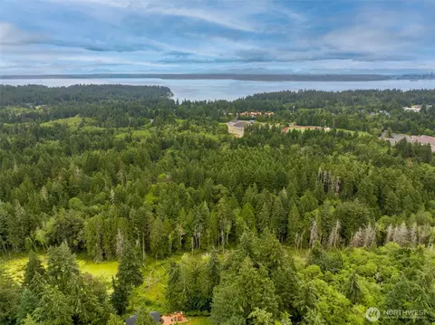 0 Bucsit #LOT A, Bainbridge Island, WA 98110