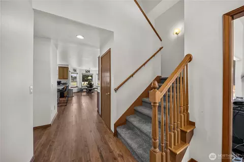 Entry Way - 19912 30th Street Ct E, Lake Tapps, WA 98391 photo 2 of 4