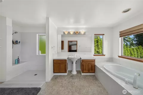 Bath - 19912 30th Street Ct E, Lake Tapps, WA 98391 photo 2 of 5