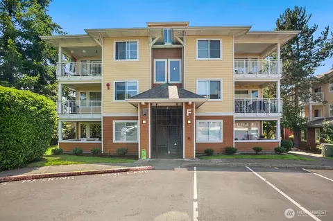 503 225th Ln NE #F105, Sammamish, WA 98074