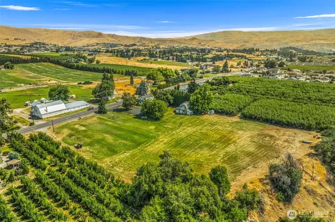 1105 Easy St, Wenatchee, WA 98801