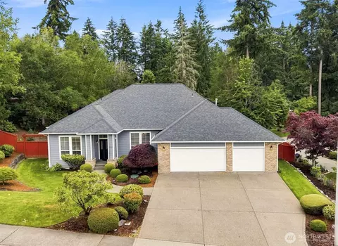 8703 Bedington Dr SE, Olympia, WA 98513