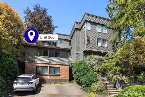 4111 Whitman Ave N #205, Seattle, WA 98103