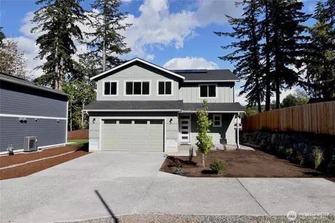 1126 Whidbey St, Bellingham, WA 98229