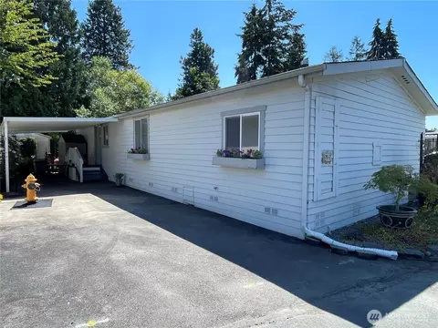 2101 S 324th St #217, Federal Way, WA 98003