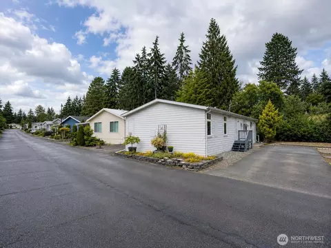 2101 S 324th St #217, Federal Way, WA 98003