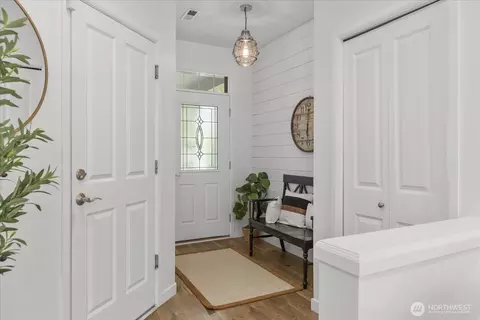 Entry Way - 16118 35th Dr SE, Bothell, WA 98012 photo 1 of 3
