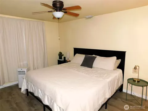 Bedroom - 4301 S 4th Ave, Everett, WA 98203 photo 1 of 2