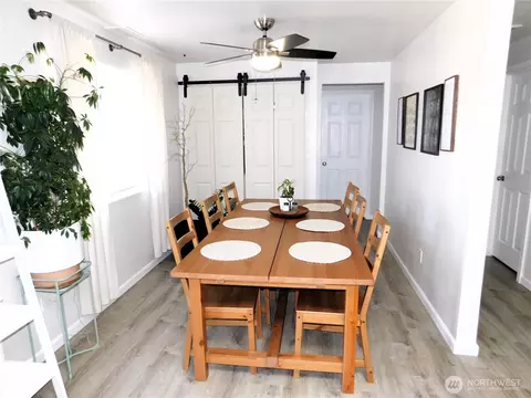 Dining - 4301 S 4th Ave, Everett, WA 98203 photo 1 of 2