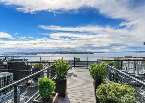 2721 1st Ave #409, Seattle, WA 98121
