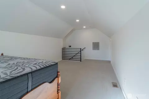 Bedroom - 806 Mapleridge Dr, Everson, WA 98247 photo 5 of 5