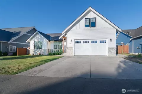 Exterior - 806 Mapleridge Dr, Everson, WA 98247 photo 2 of 6