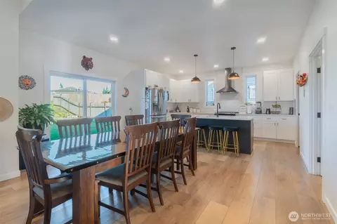 Dining - 806 Mapleridge Dr, Everson, WA 98247 photo 1 of 1