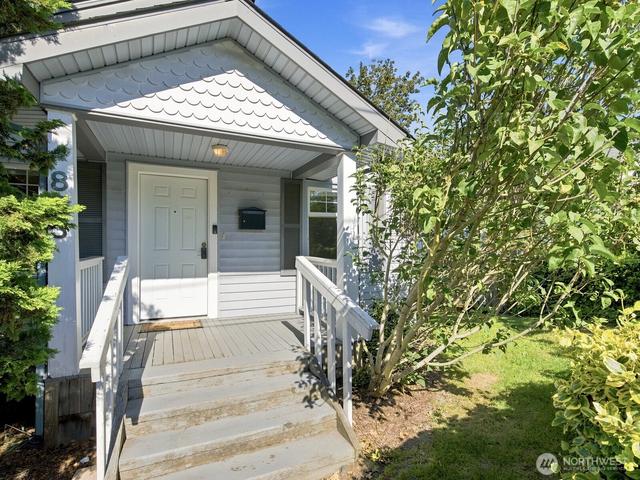 803 S 10th St, Mount Vernon, WA 98274
