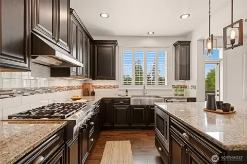 Kitchen - 19318 111th Pl NE, Bothell, WA 98011 photo 2 of 3