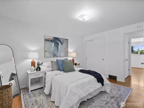 Bedroom - 817 Olympic Blvd #A, Everett, WA 98203 photo 1 of 5