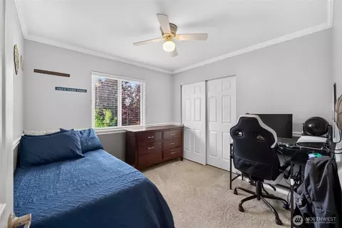 Bedroom - 19610 85th Ave E, Spanaway, WA 98387 photo 3 of 4
