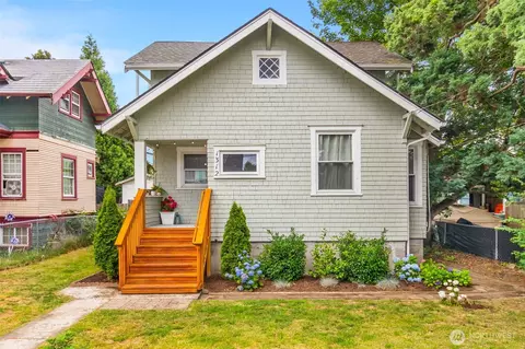 1312 Elizabeth Ave, Bremerton, WA 98337