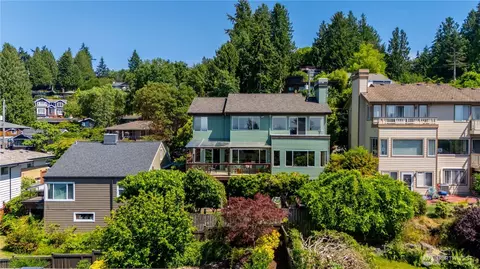 9297 44th Ave SW, Seattle, WA 98136