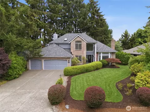 9013 161st Street Ct E, Puyallup, WA 98375