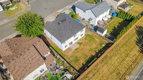 View/Area - 1401 Riddell Ave NE, Orting, WA 98360 photo 3 of 5