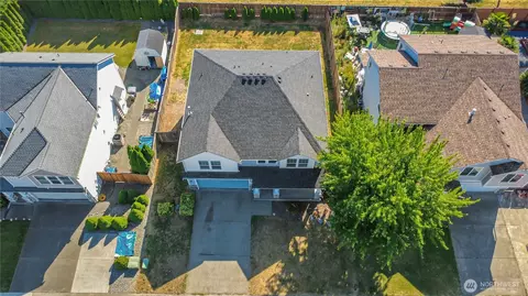 View/Area - 1401 Riddell Ave NE, Orting, WA 98360 photo 1 of 5
